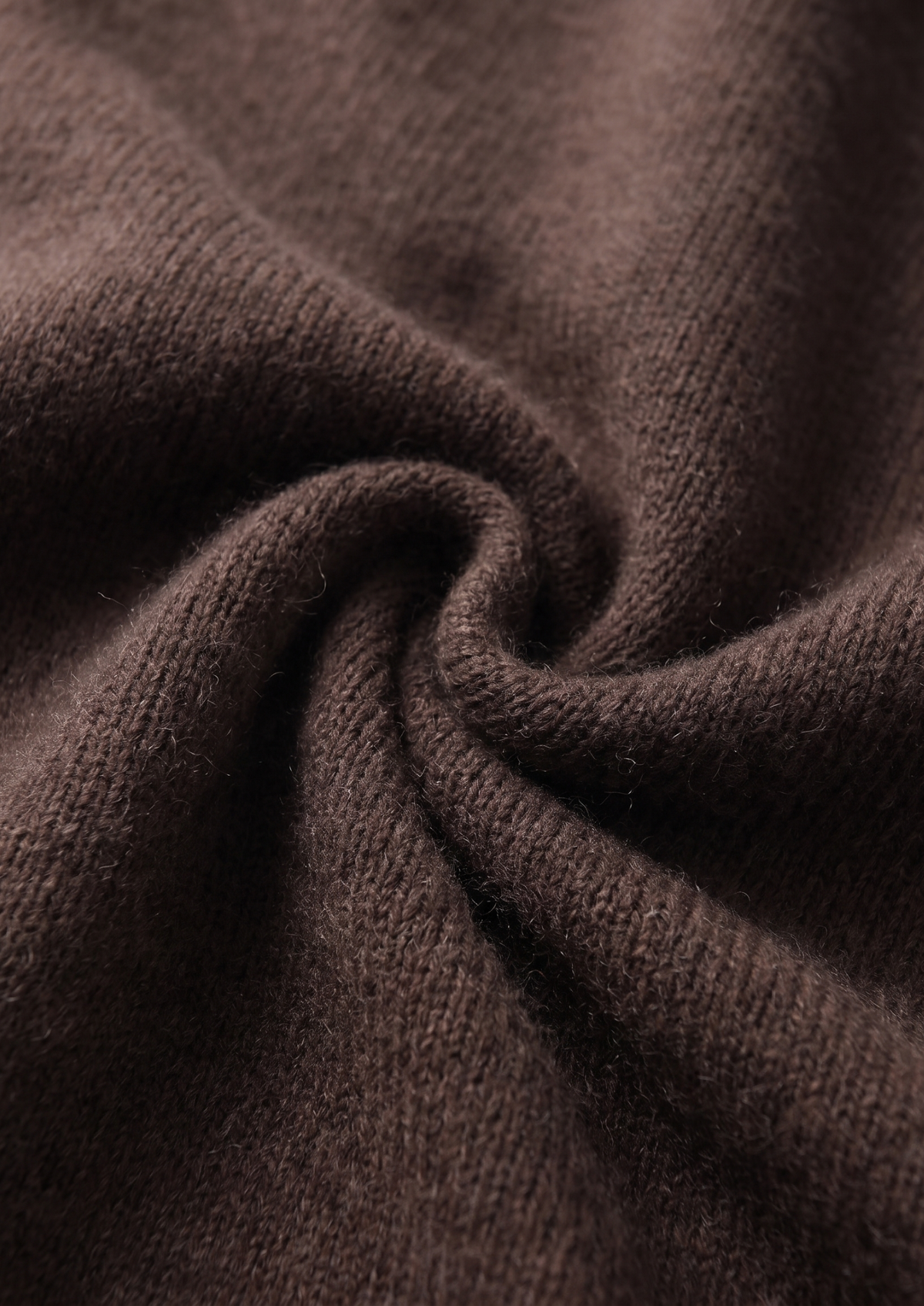 Pure Extra-Fine Merino Wool Dark Brown Luzzo Set, view 6