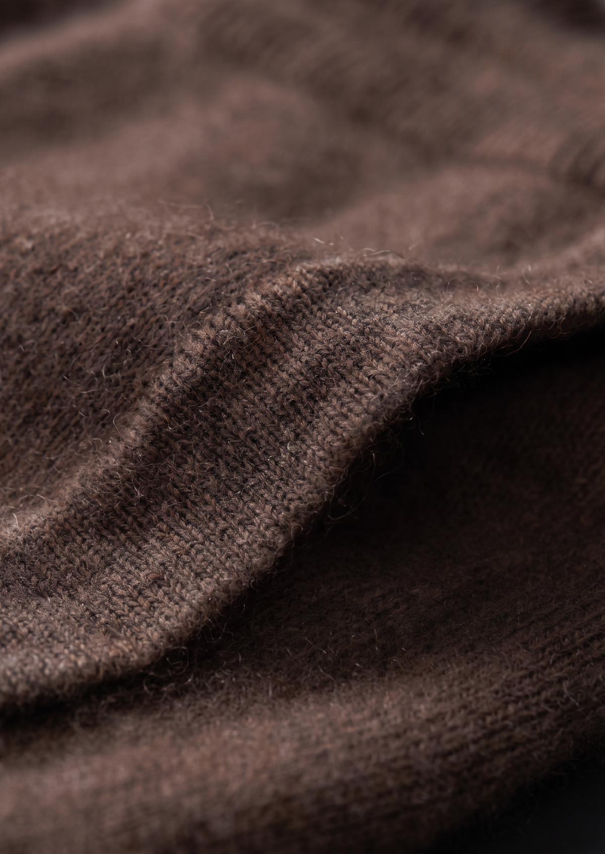 Pure Extra-Fine Merino Wool Dark Brown Luzzo Set, view 11