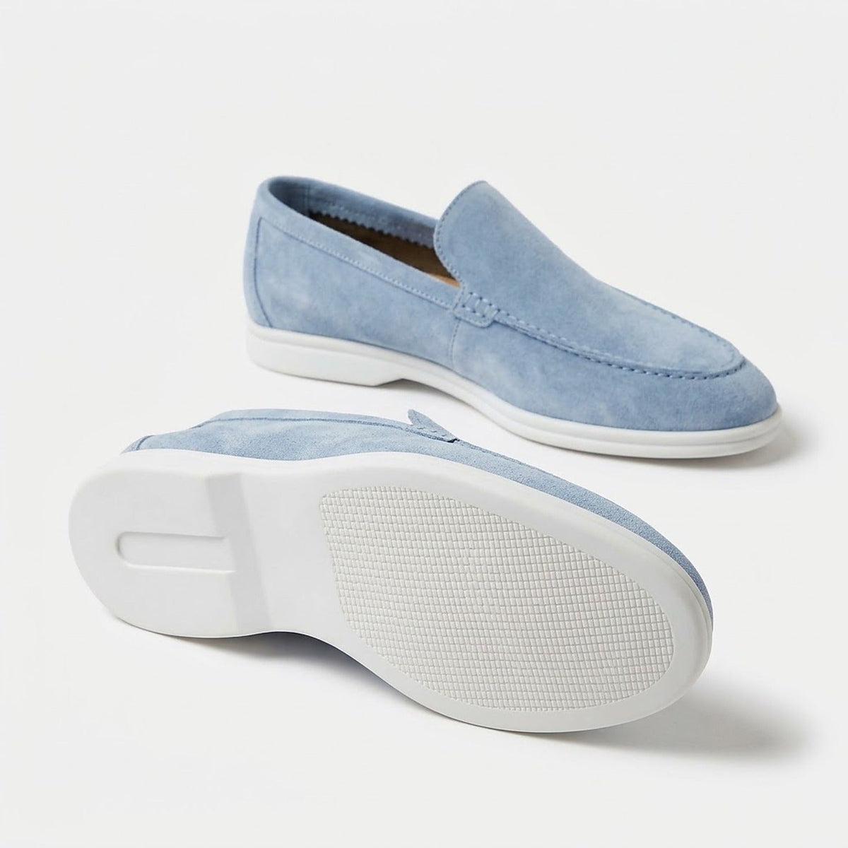 Anzio Loafer Sky, rubber outsole detail